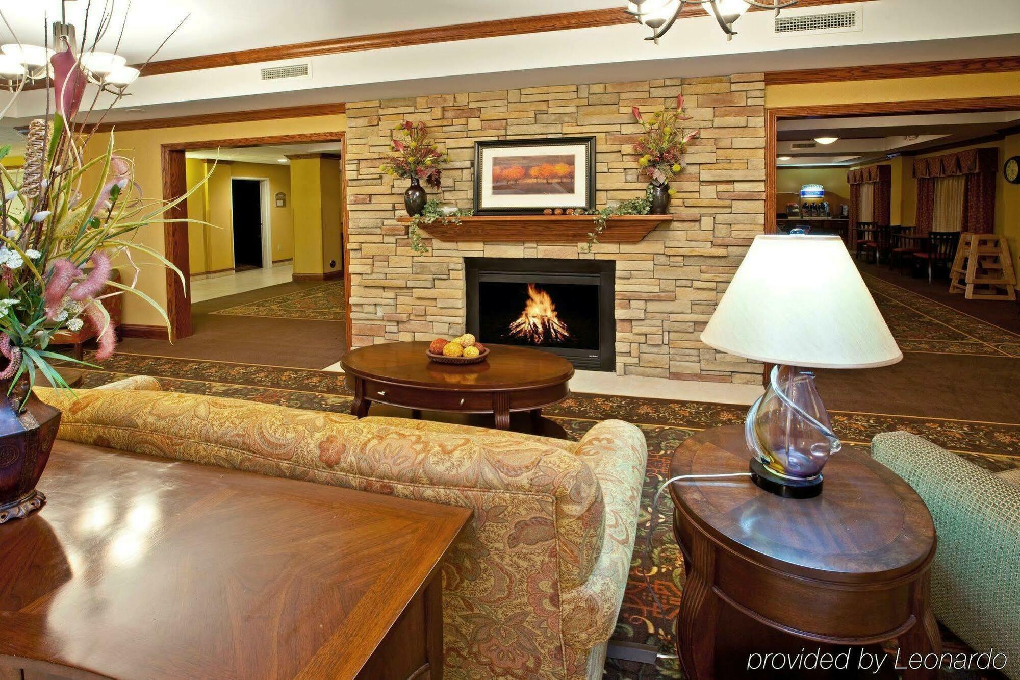 Holiday Inn Express & Suites Vandalia By Ihg Esterno foto